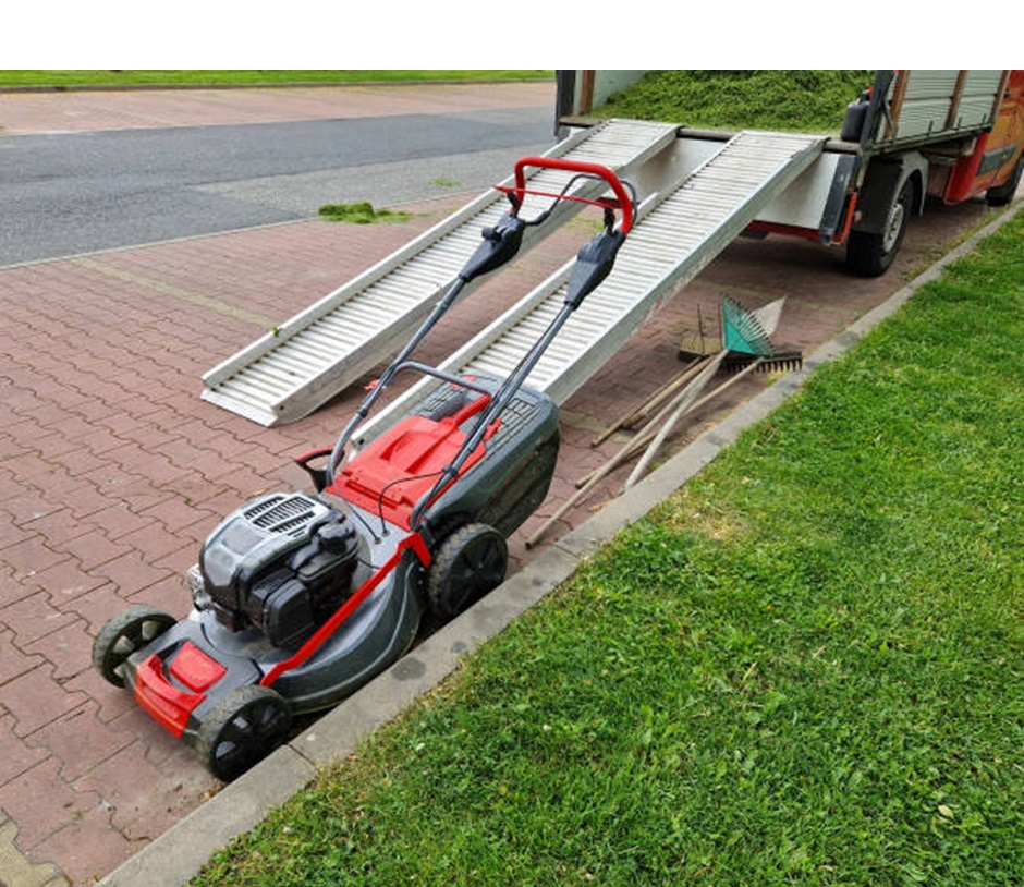 Why Roshar Trailers Offers the Best Lawn Mower Trailers in Melbourne